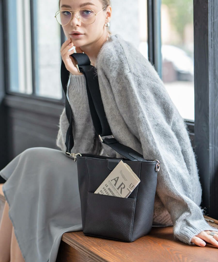 ヘイニ HAYNI. シルバーバッグ特集 Silver Bag