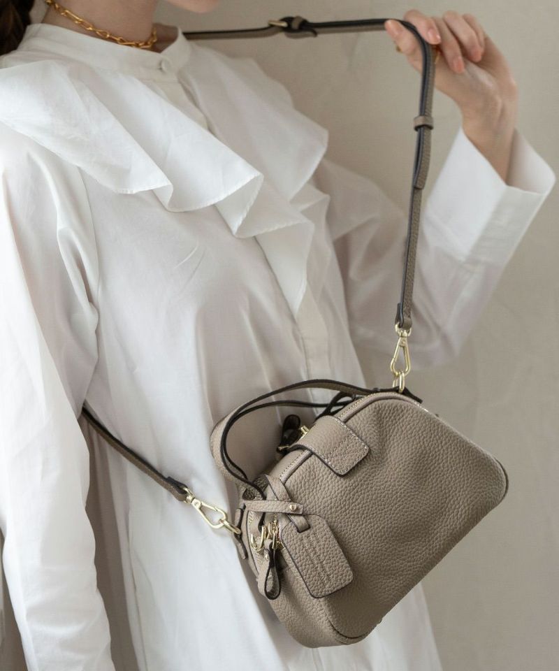 ショルダーバッグ レディース 斜めがけ ボストンバッグ 2way 大人 ワンマイル 小さめ 本革 牛革 バッグ レザー Baby Loche ベイビーロシェ キャメル