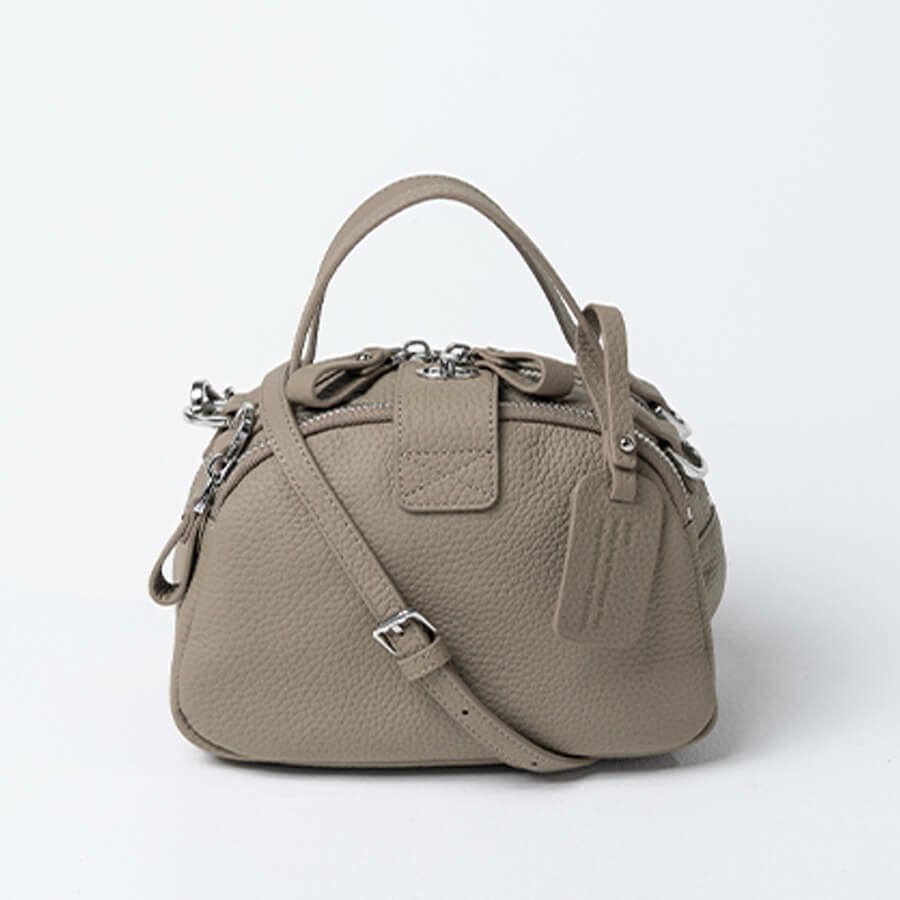 ショルダーバッグ レディース 斜めがけ ボストンバッグ 2way 大人 ワンマイル 小さめ 本革 牛革 バッグ レザー Baby Loche ベイビーロシェ グレージュ