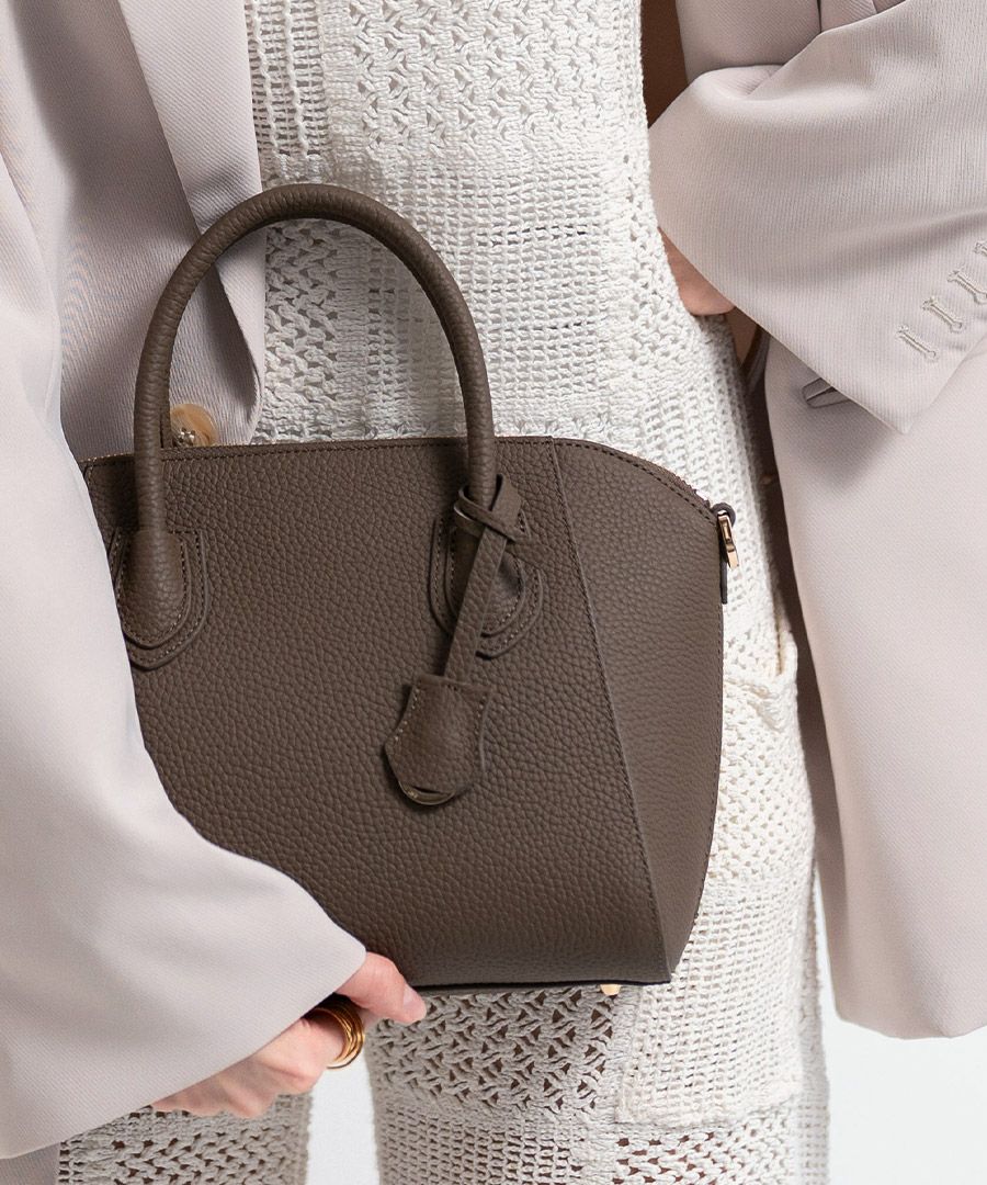 ショルダーバッグ 2Way 本革 型押し Shiena シエナMサイズ