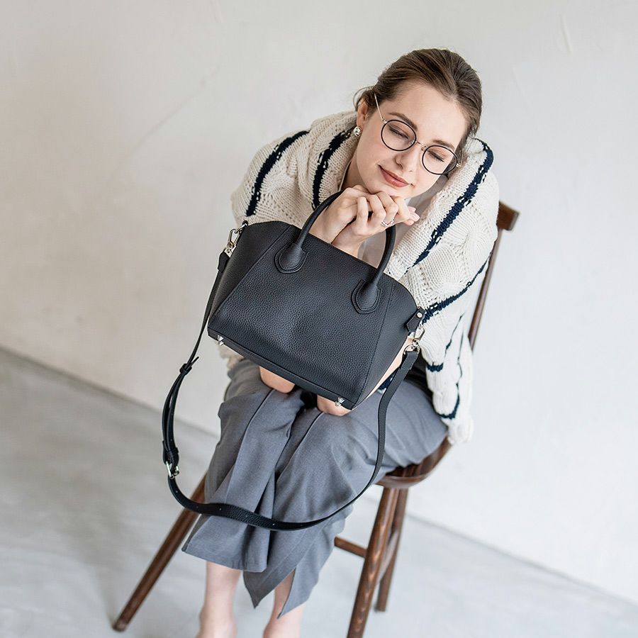 ショルダーバッグ 2Way 本革 型押し Shiena シエナMサイズ