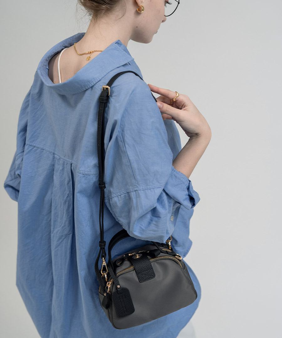 2wayナイロンショルダーバッグ Baby Nylon Loche べイビーナイロンロシェ