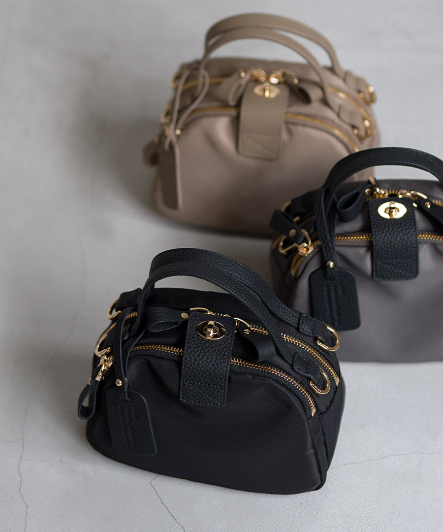 2wayナイロンショルダーバッグ Baby Nylon Loche べイビーナイロンロシェ グレージュ