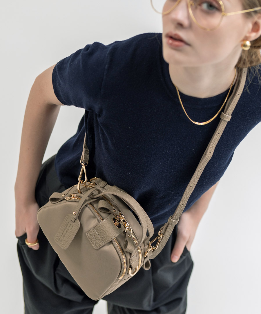 2wayナイロンショルダーバッグ Baby Nylon Loche べイビーナイロンロシェ