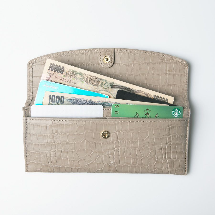 POMTATA ポンタタ クロコ型押し長財布