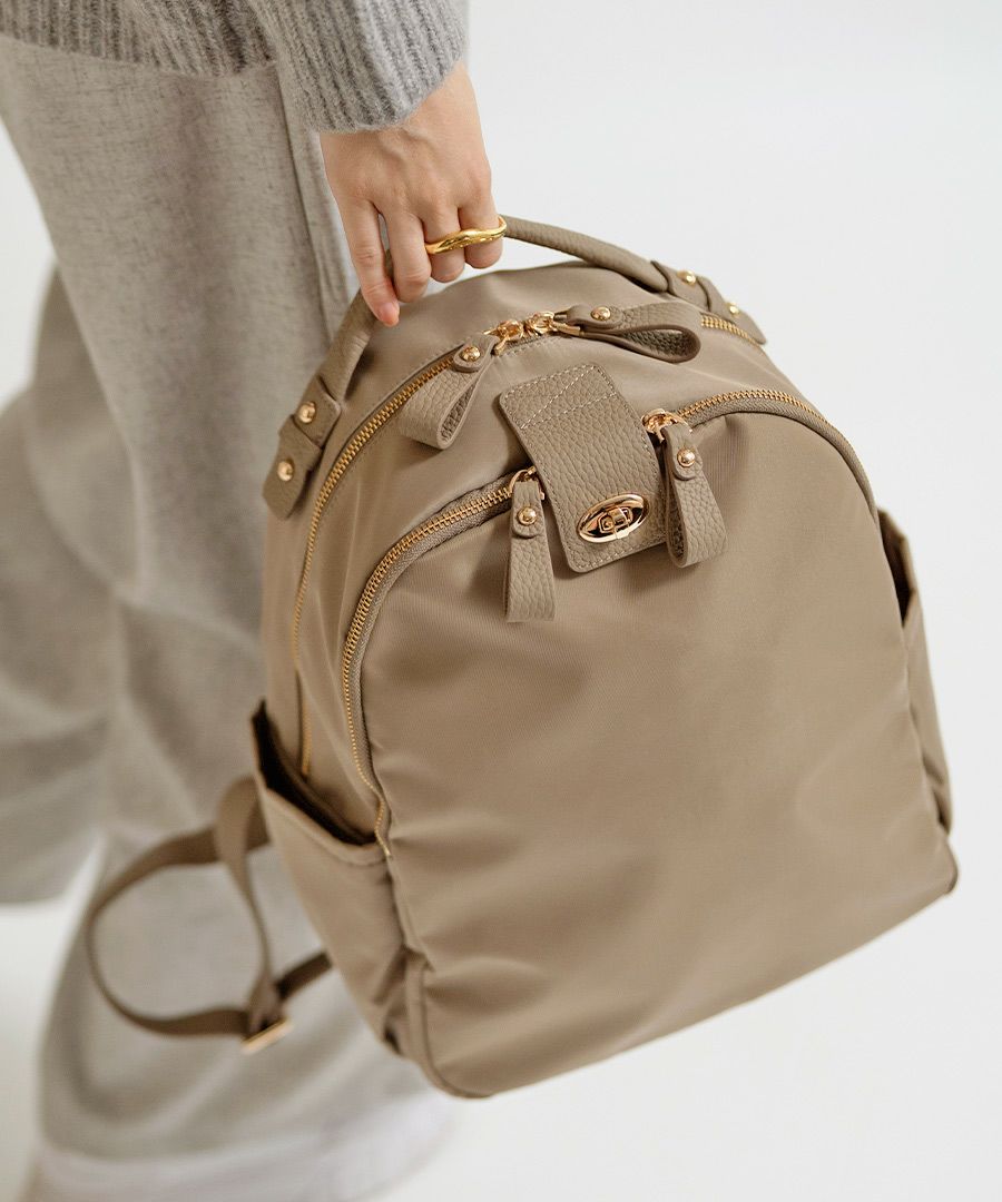 ナイロンバッグ はっ水 撥水 リュック デザイン展開あり Nylon Loche Ruck ナイロンロシェリュック【第2世代・改良版】 グレージュ(ゴールド金具)