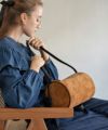 本スエード ショルダーバッグ Calmea maron カルメマロン｜MAISON HAYNI