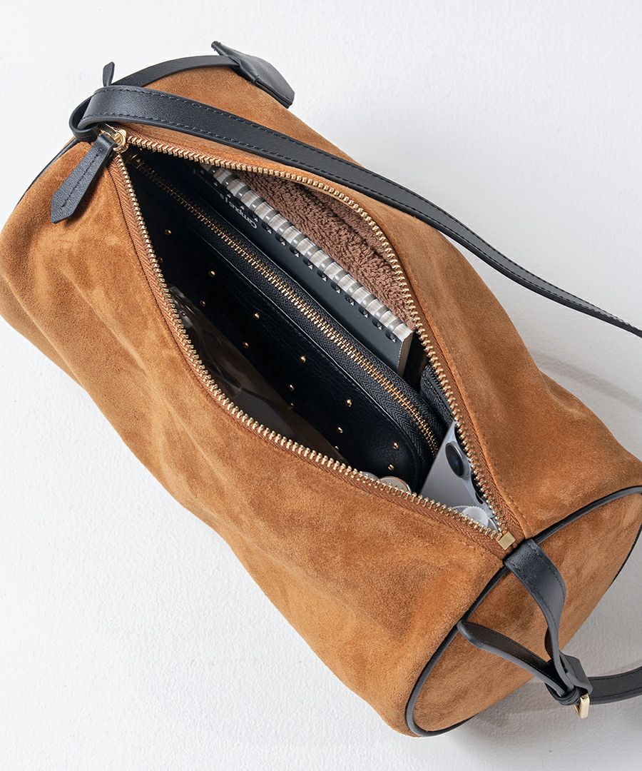 本スエード ショルダーバッグ Calmea maron カルメマロン｜MAISON HAYNI