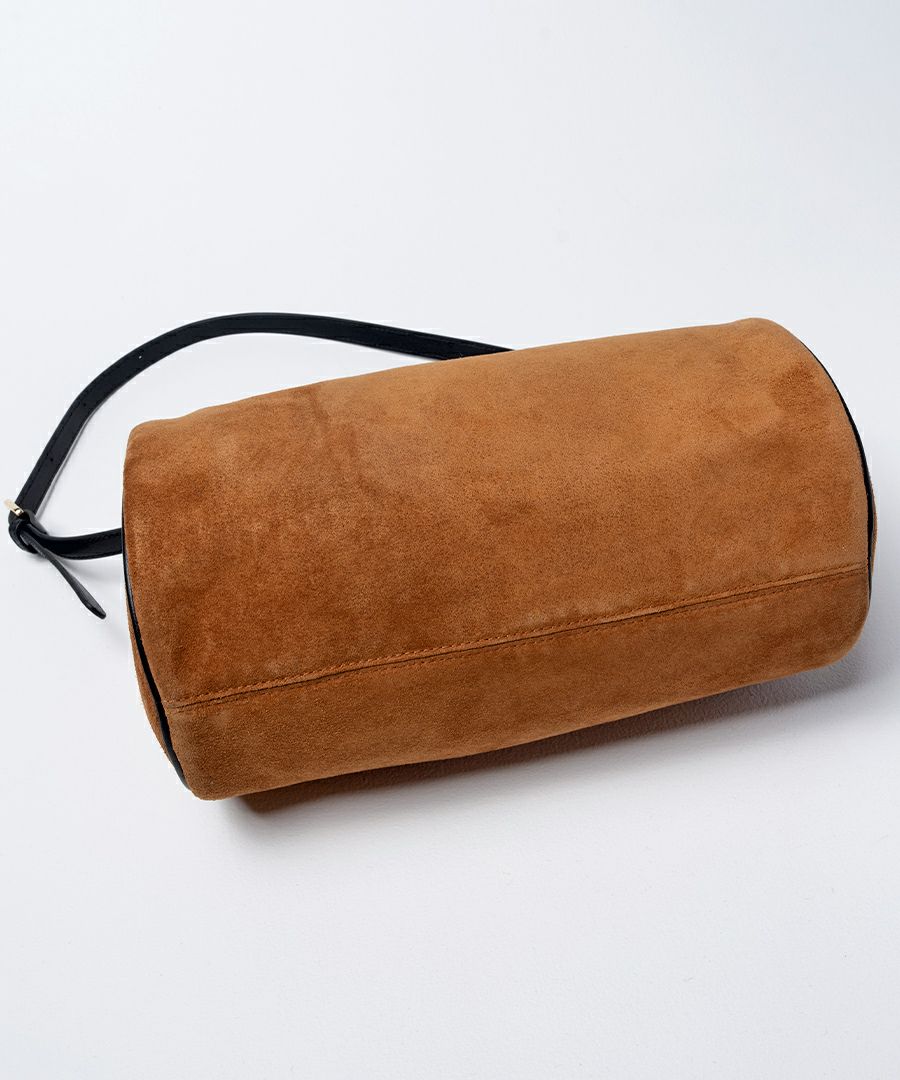 本スエード ショルダーバッグ Calmea maron カルメマロン｜MAISON HAYNI
