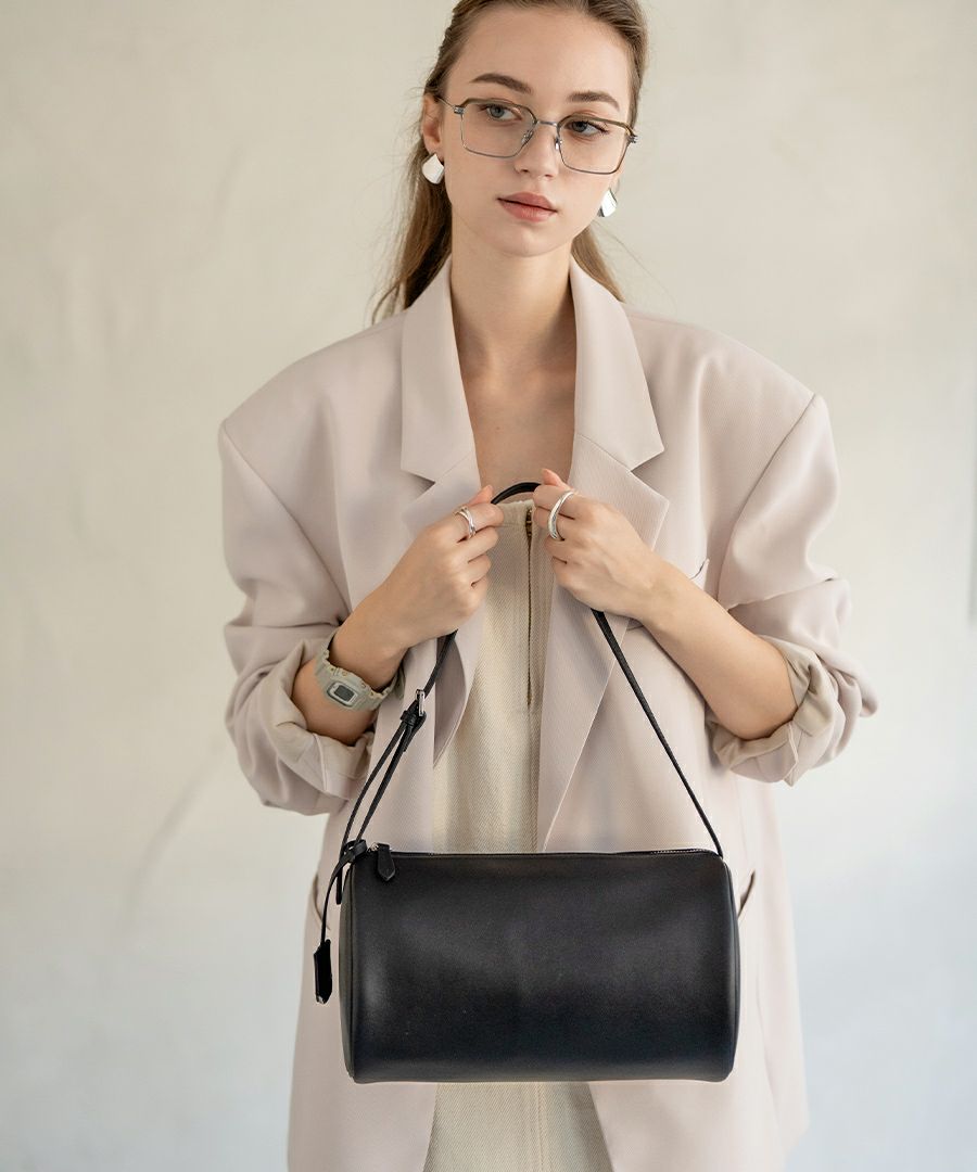 aoriさん&MAISON HAYNIコラボ Calmeanoir カルメノワール 本革 ショルダーバッグ