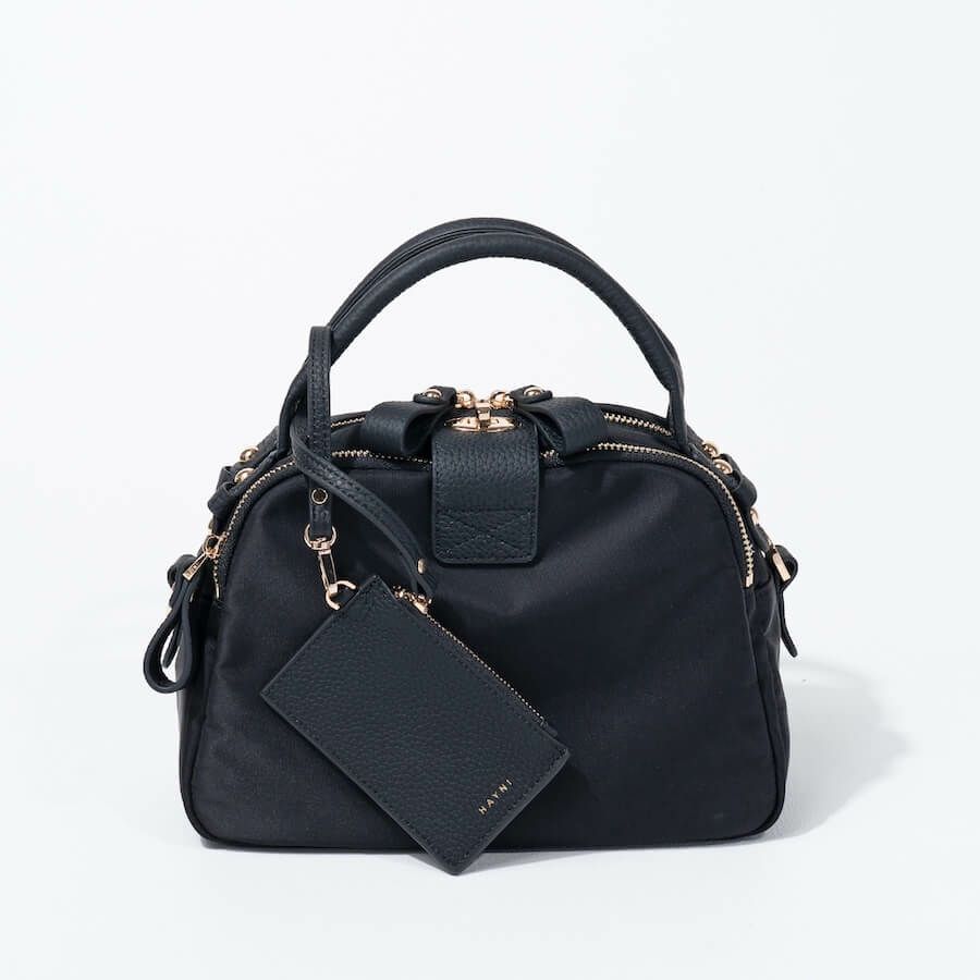 ナイロン 2way ショルダーバッグ ハンドバッグ 【 Nene Loche Nylon ネネロシェ ナイロン 】 ブラック(ゴールド金具)